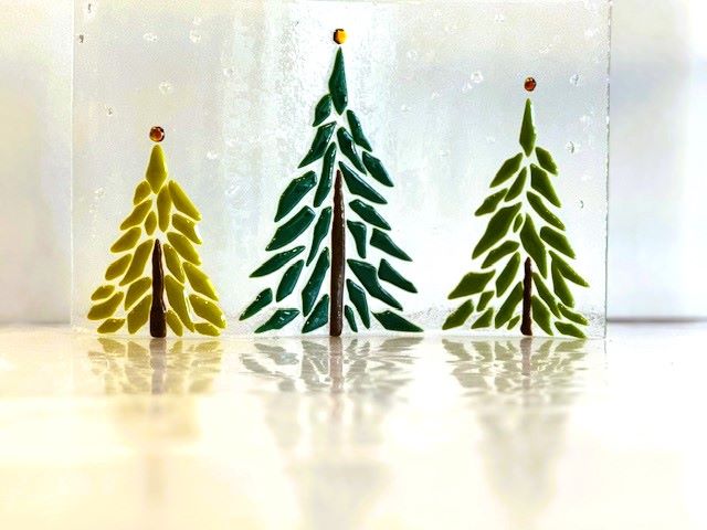 Evergreen Waves of Christmas Charm - Image 5